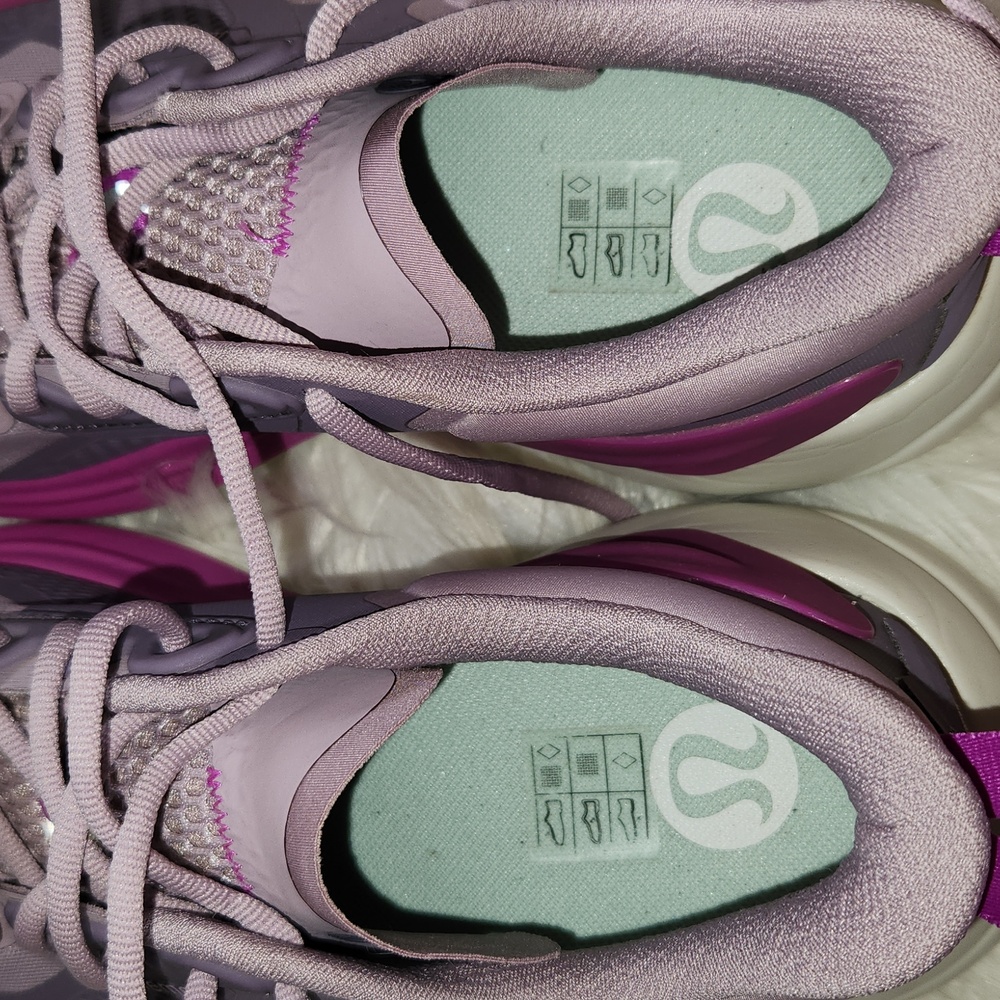 Lululemon Blissfeel Trail Womens Running Shoe In Violet Verbena/Purple Ash 7.5 - Picture 16 of 17